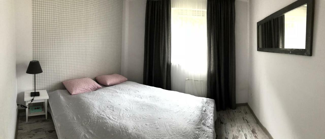 Apartament Ika Apartment วีสวา ภายนอก รูปภาพ